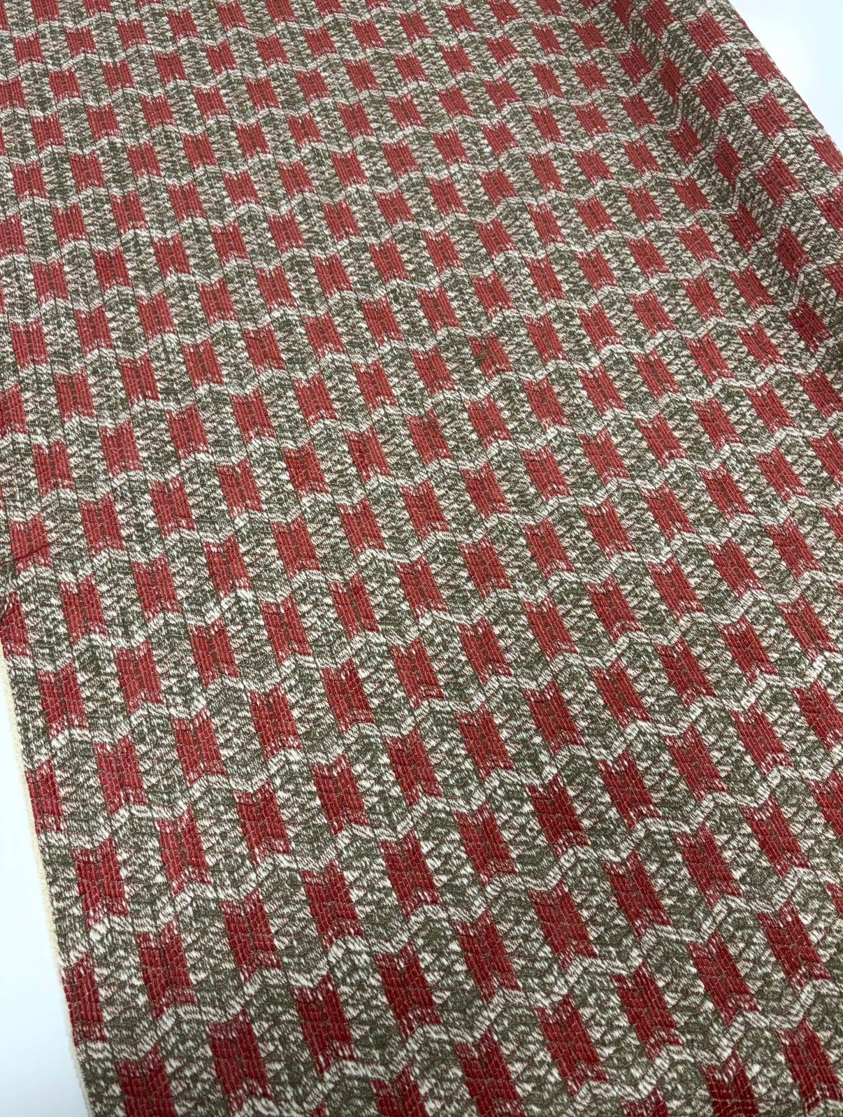 Colefax and Fowler, casey, 1.6 yards,