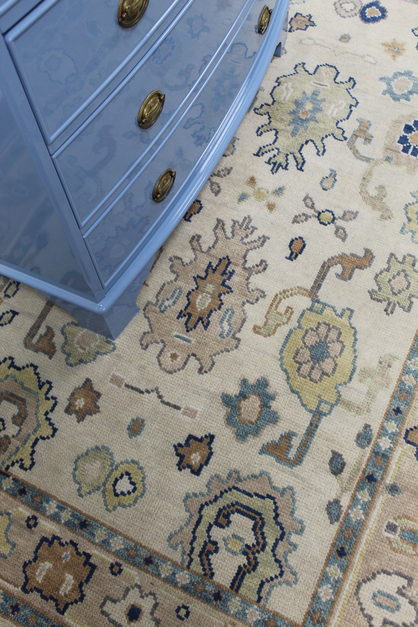 4x6 Hand Knotted Rug