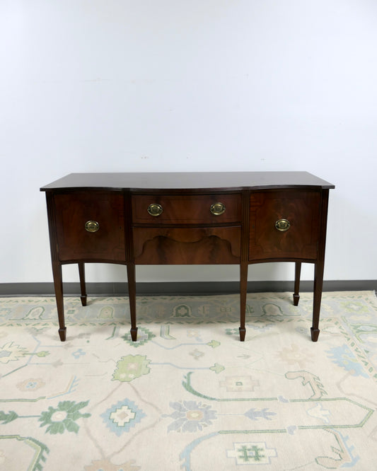 Traditional sideboard buffet