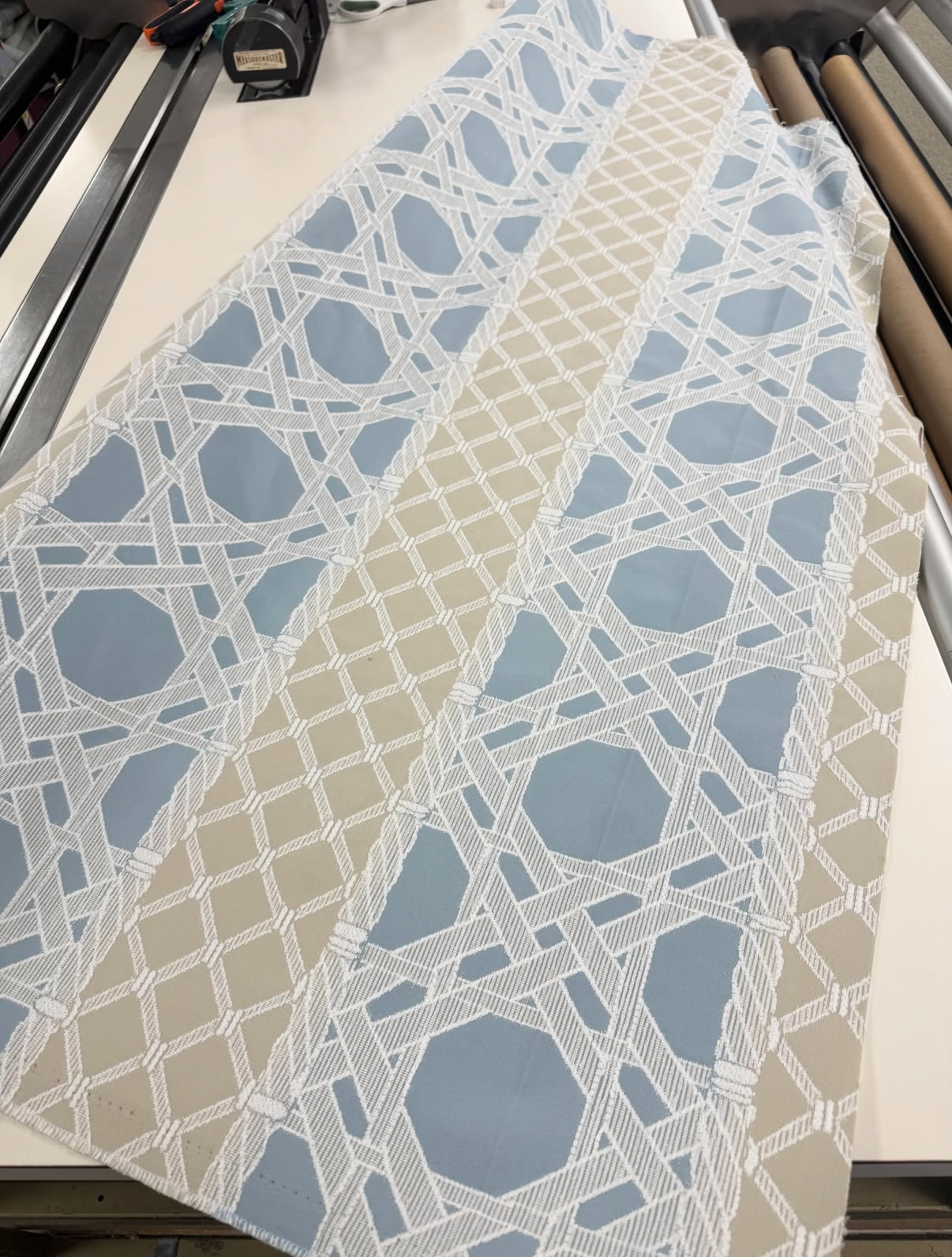 Thibaut, Soleil, Blue, By The Yard