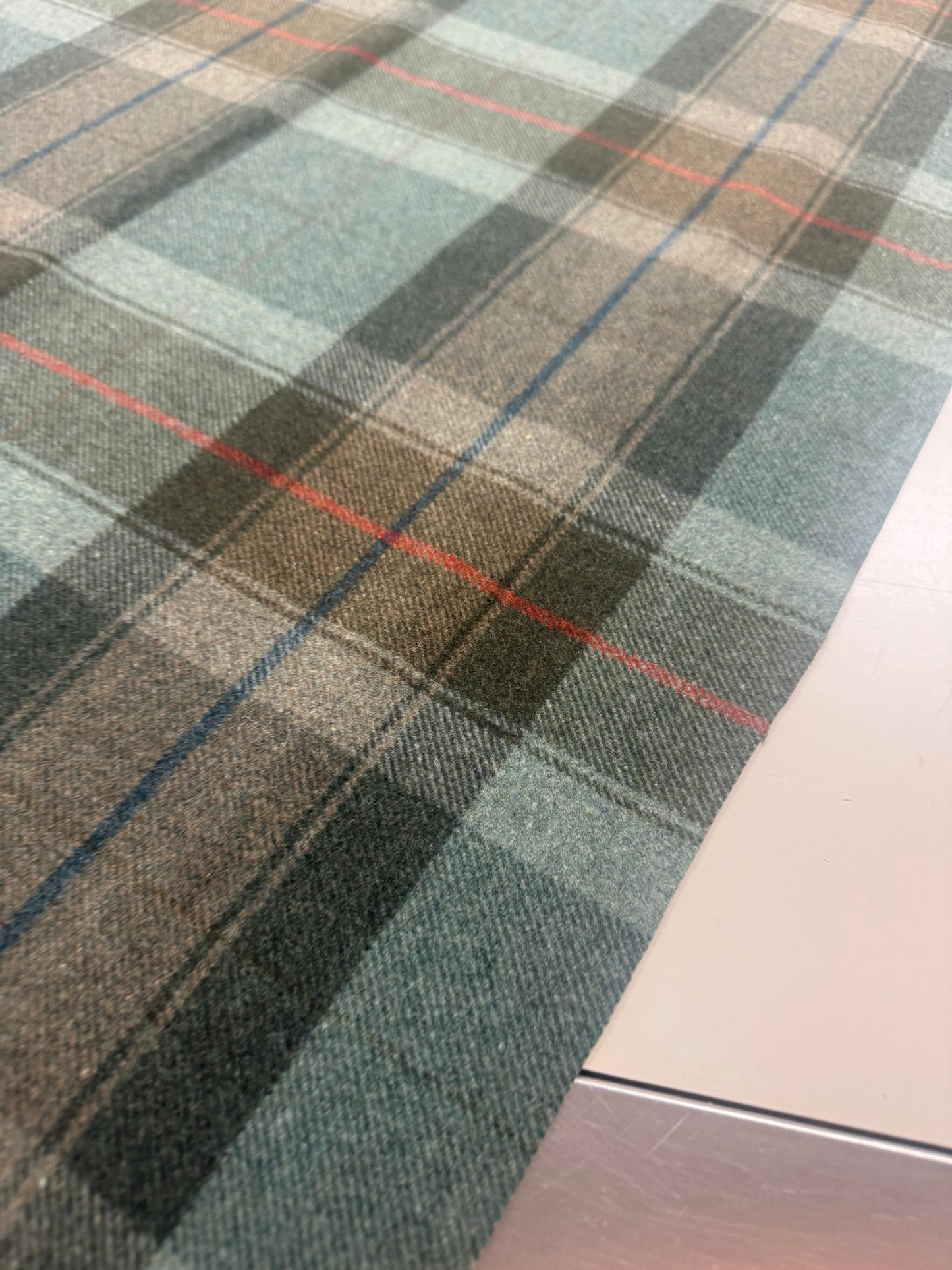 Green Wool plaid fabric, 0.60