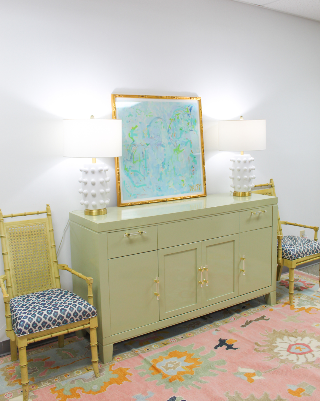 Green lacquered chest