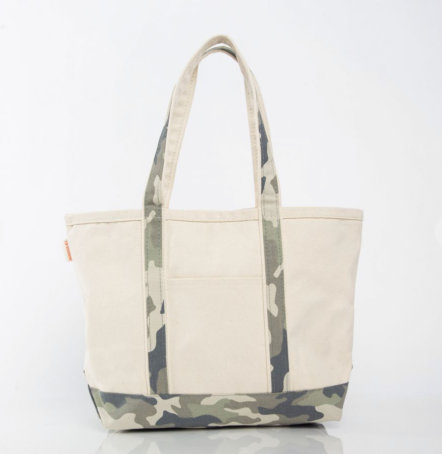 Camo medium tote bag by Winston's Collection