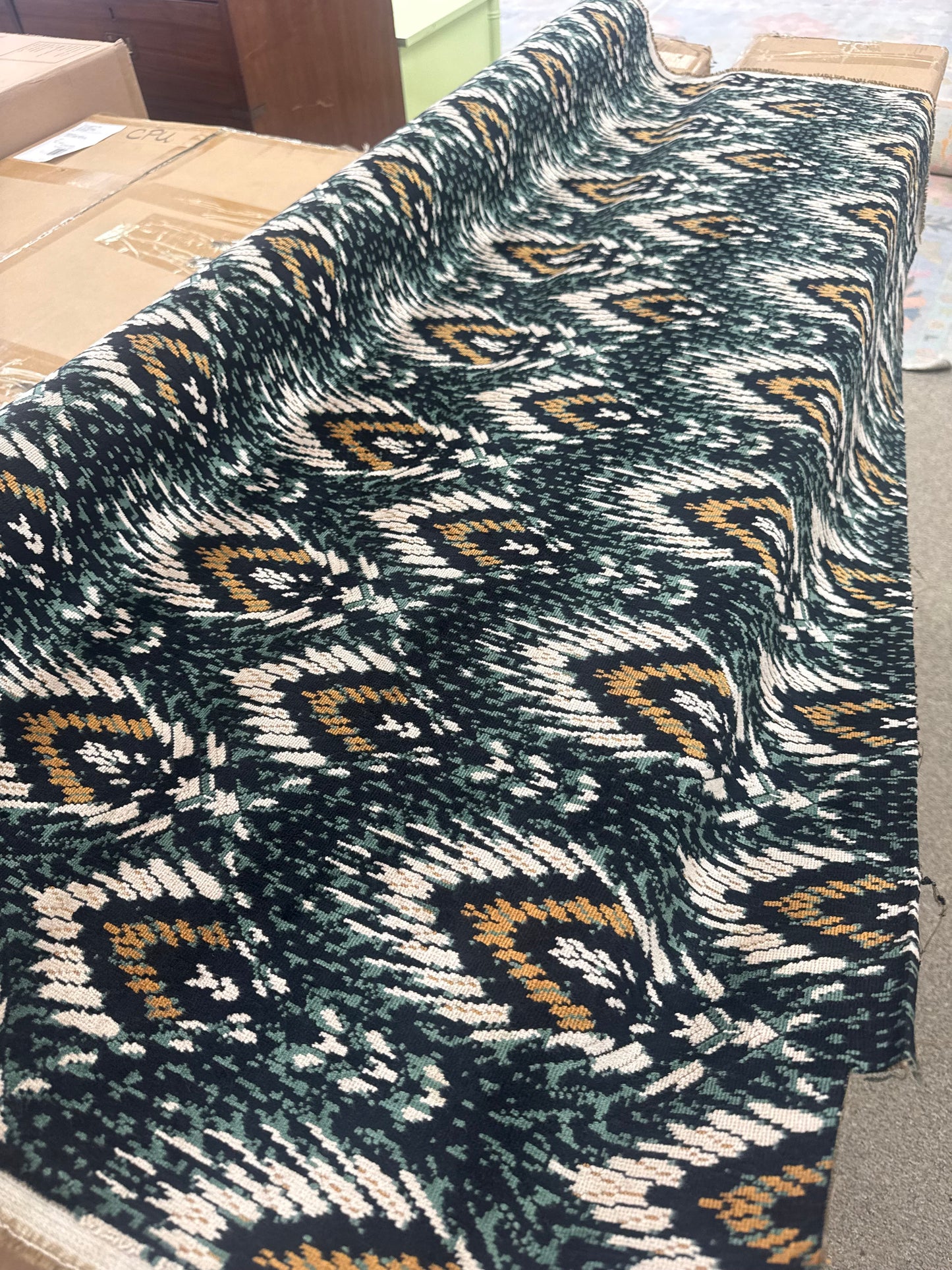 Romo, lolana velvet, 3.4 yards