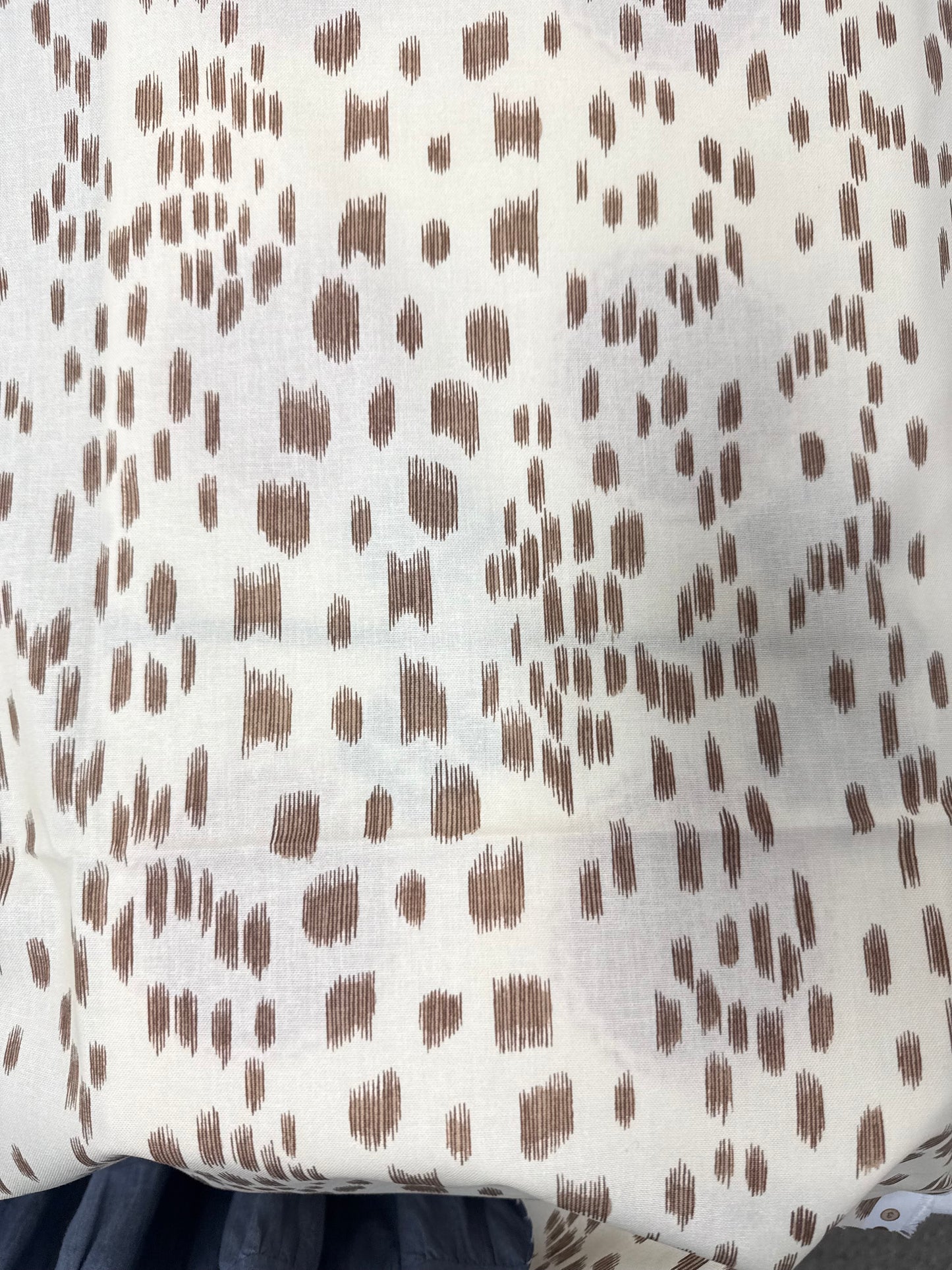 Brunschwig and fils, Les touches, 2.75 yards
