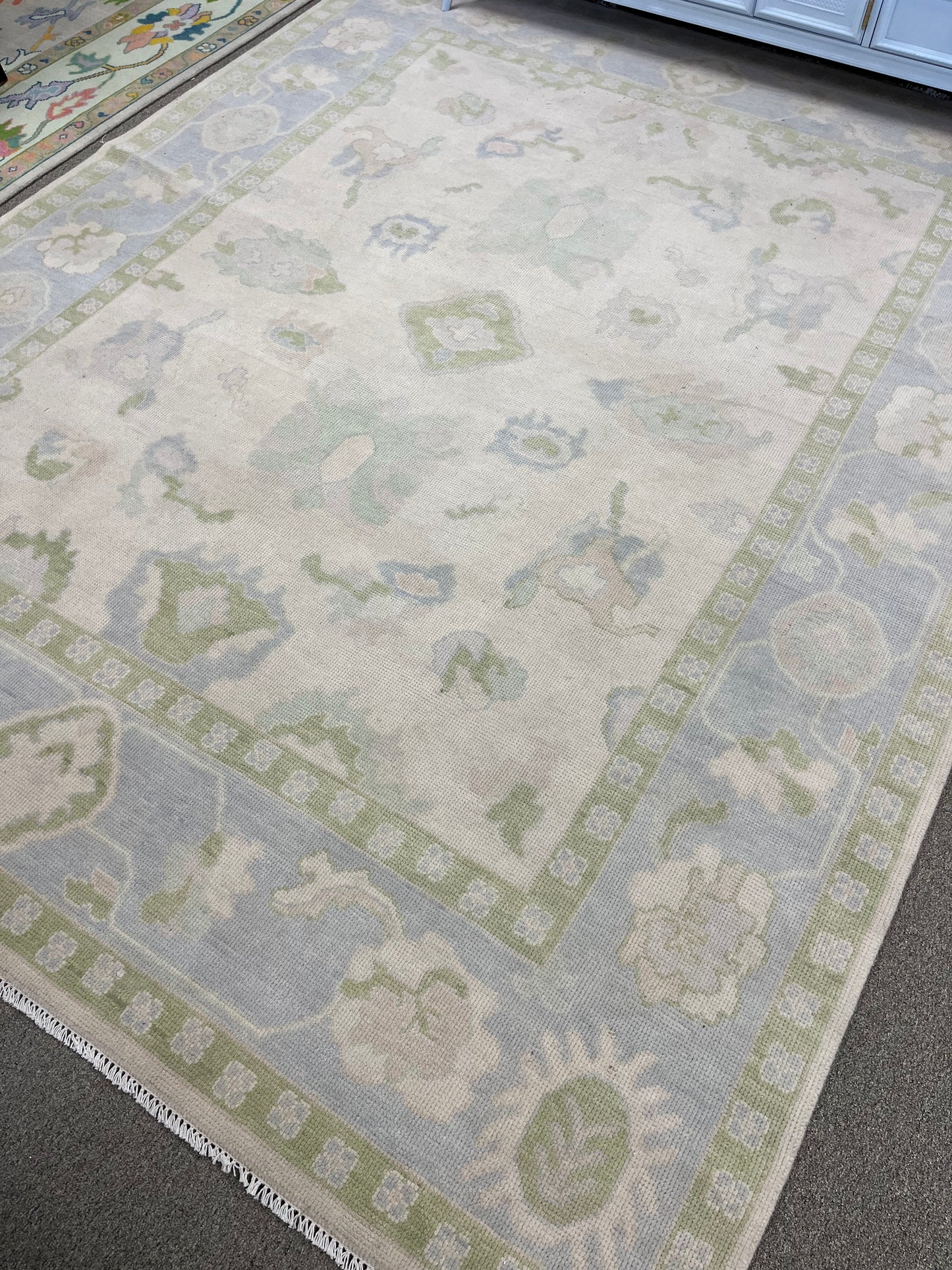 8x10 Hand Knotted Rug