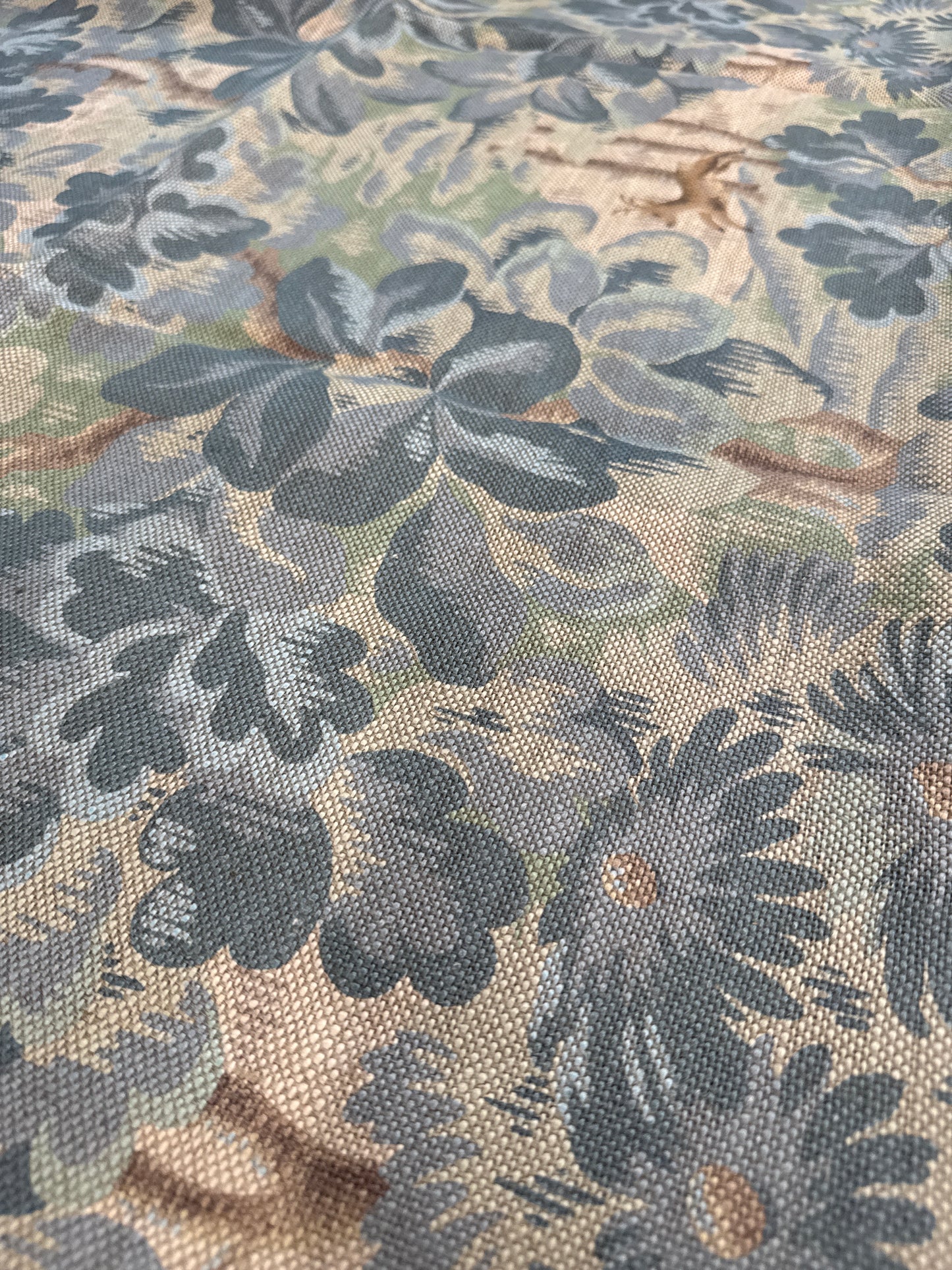 Cowtan & Tout, Hawthorne, blue, by the yard