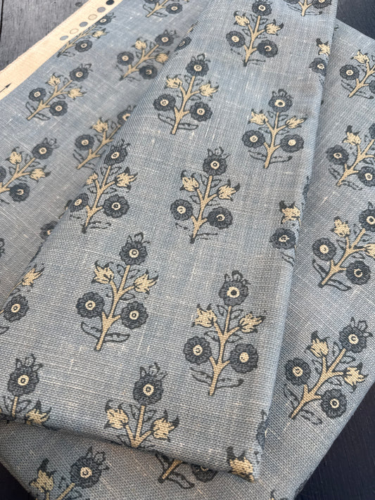 GP & J Baker, Poppy Sprig, 3.2 yards