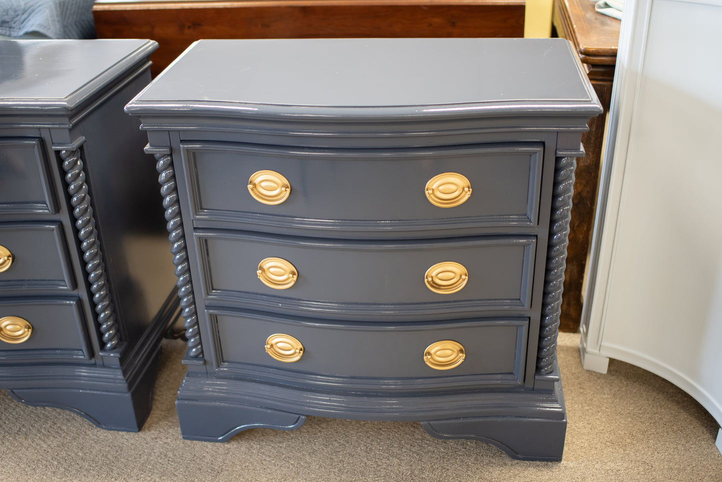 Pair of Nightstands lacquered hale navy