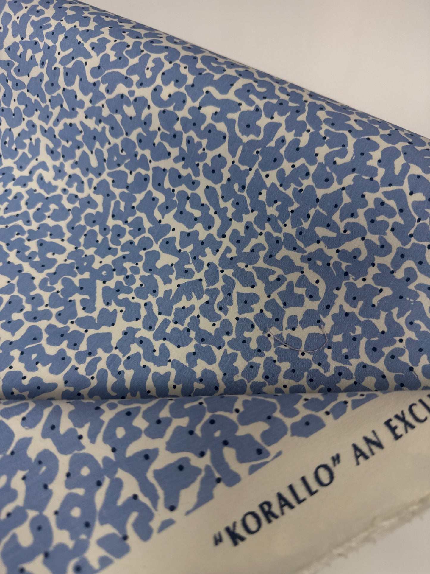 Jim Thompson, korallo, by the yard