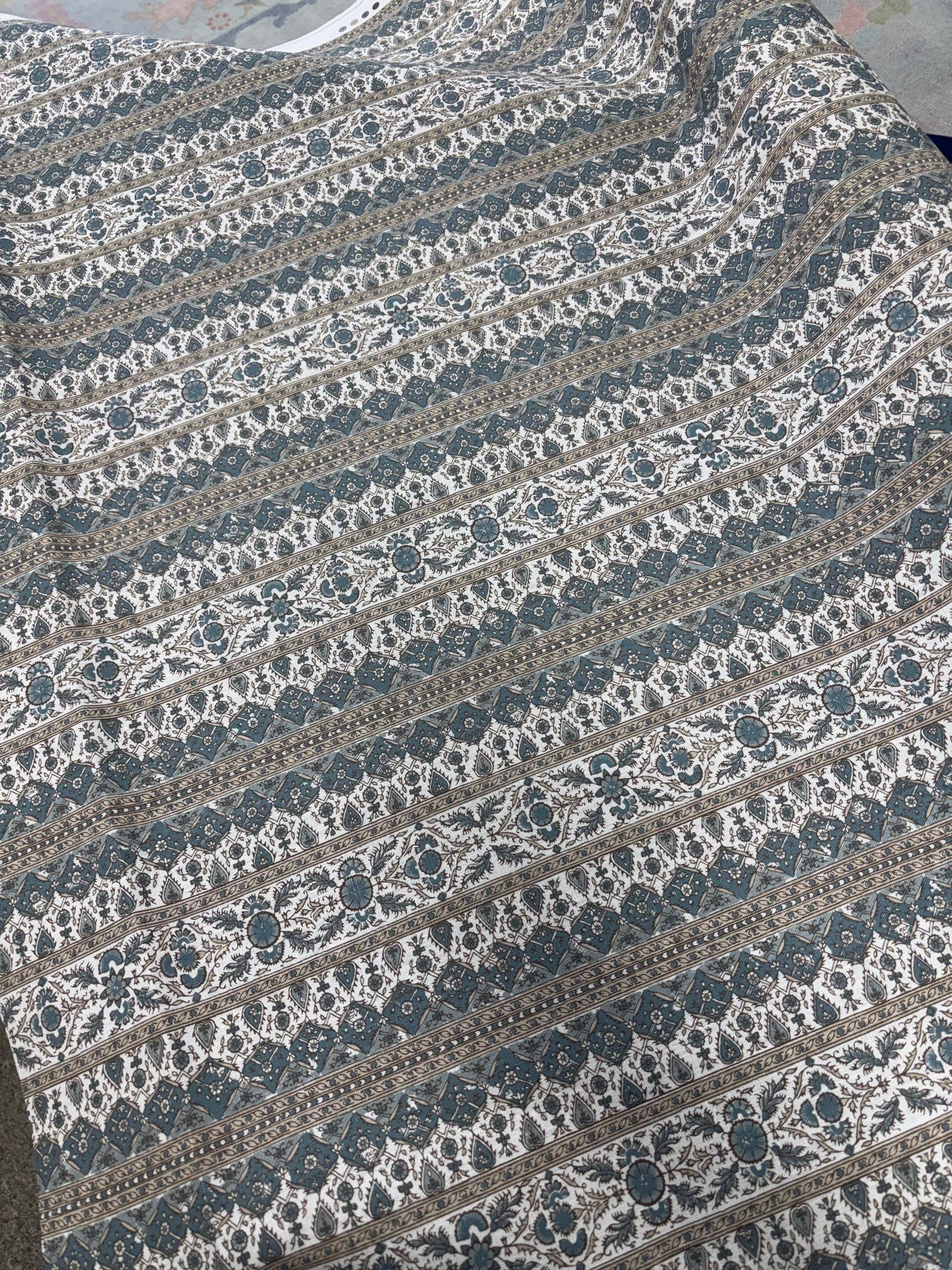 Jasper, jammu, 1 yard