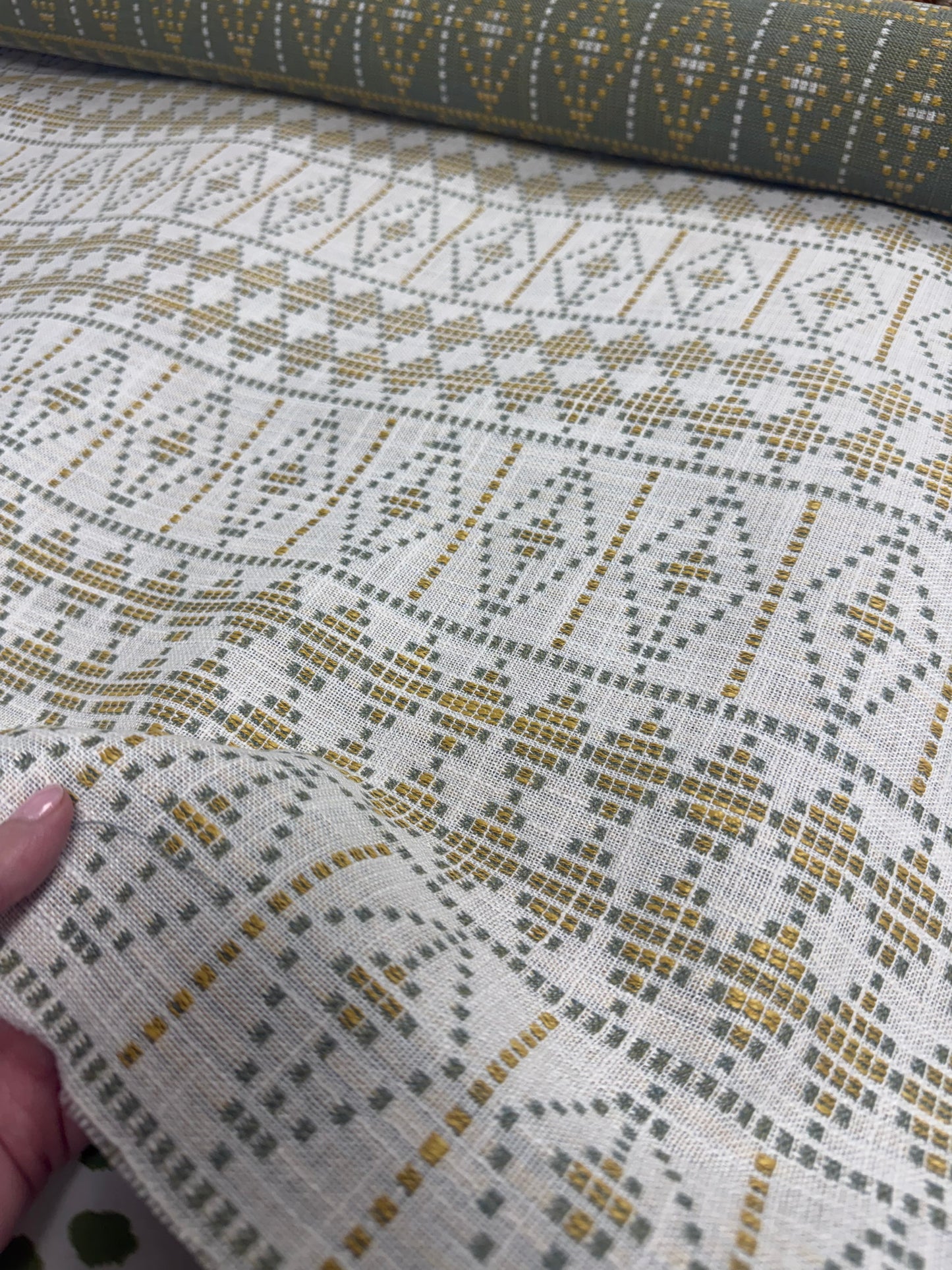Peter Dunham, Souk, Indoor Outdoor 1.8 Yards All