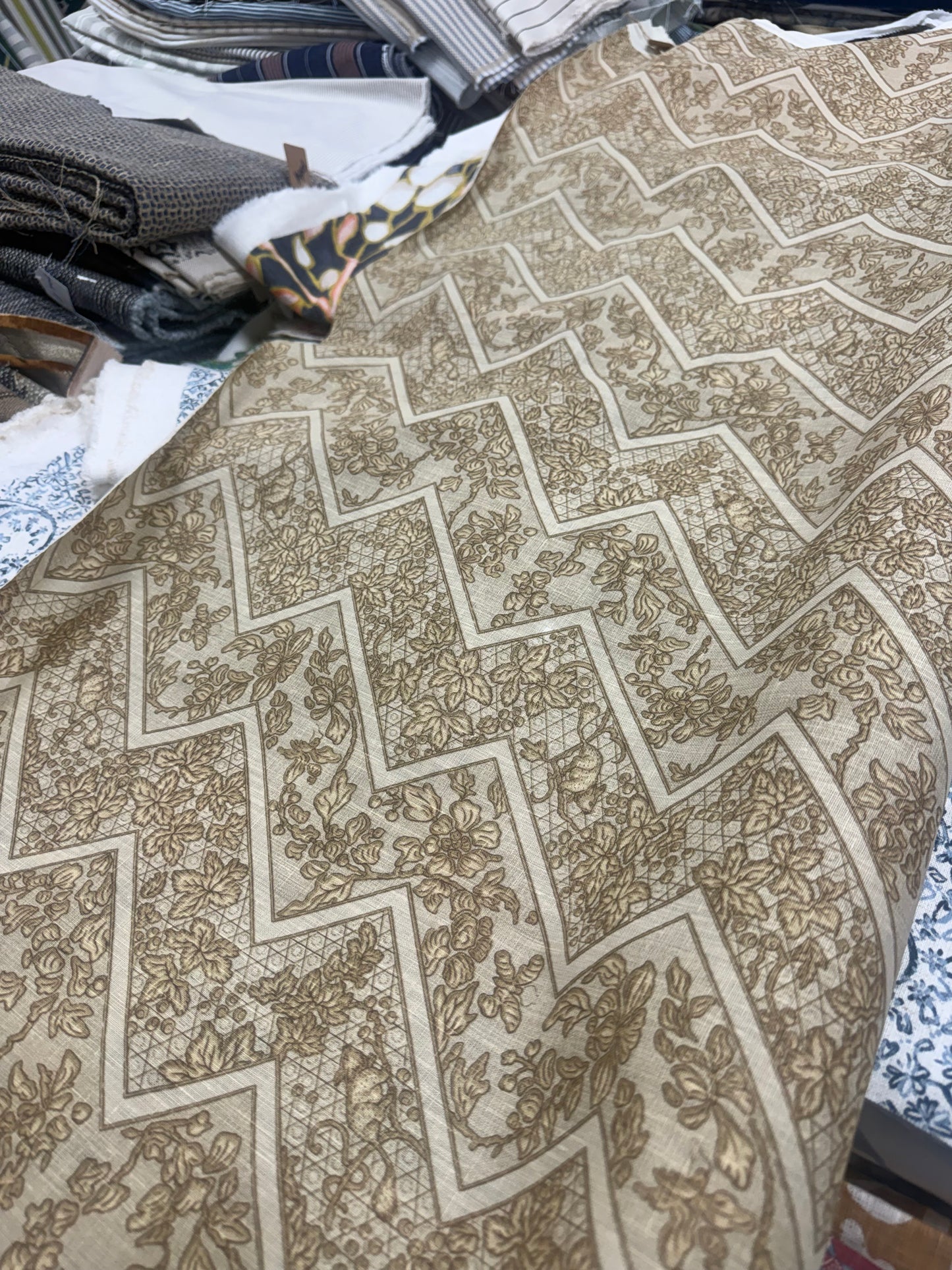Jasper, Lacque Stripe, 0.8 Yards All