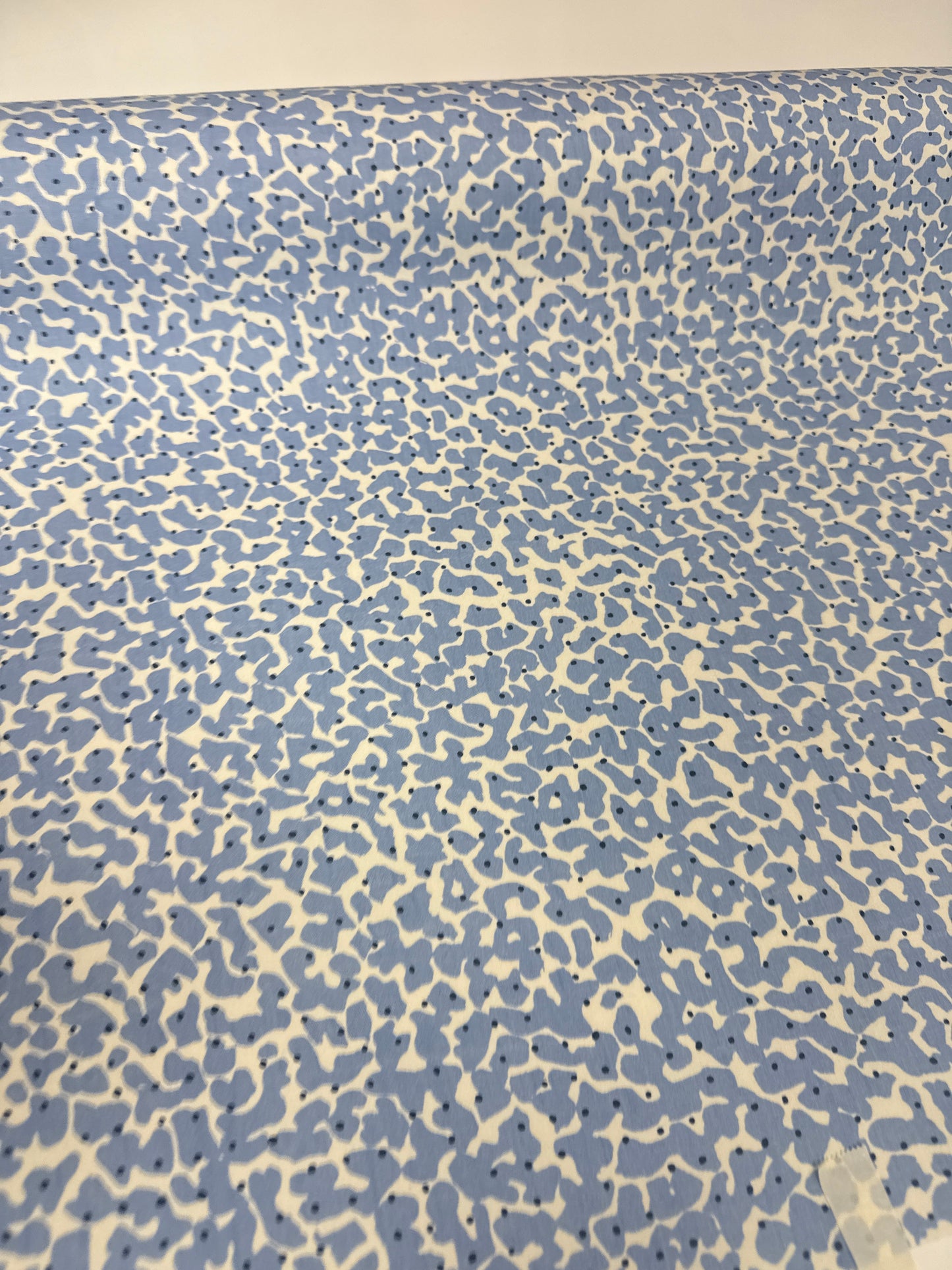 Jim Thompson, korallo, by the yard