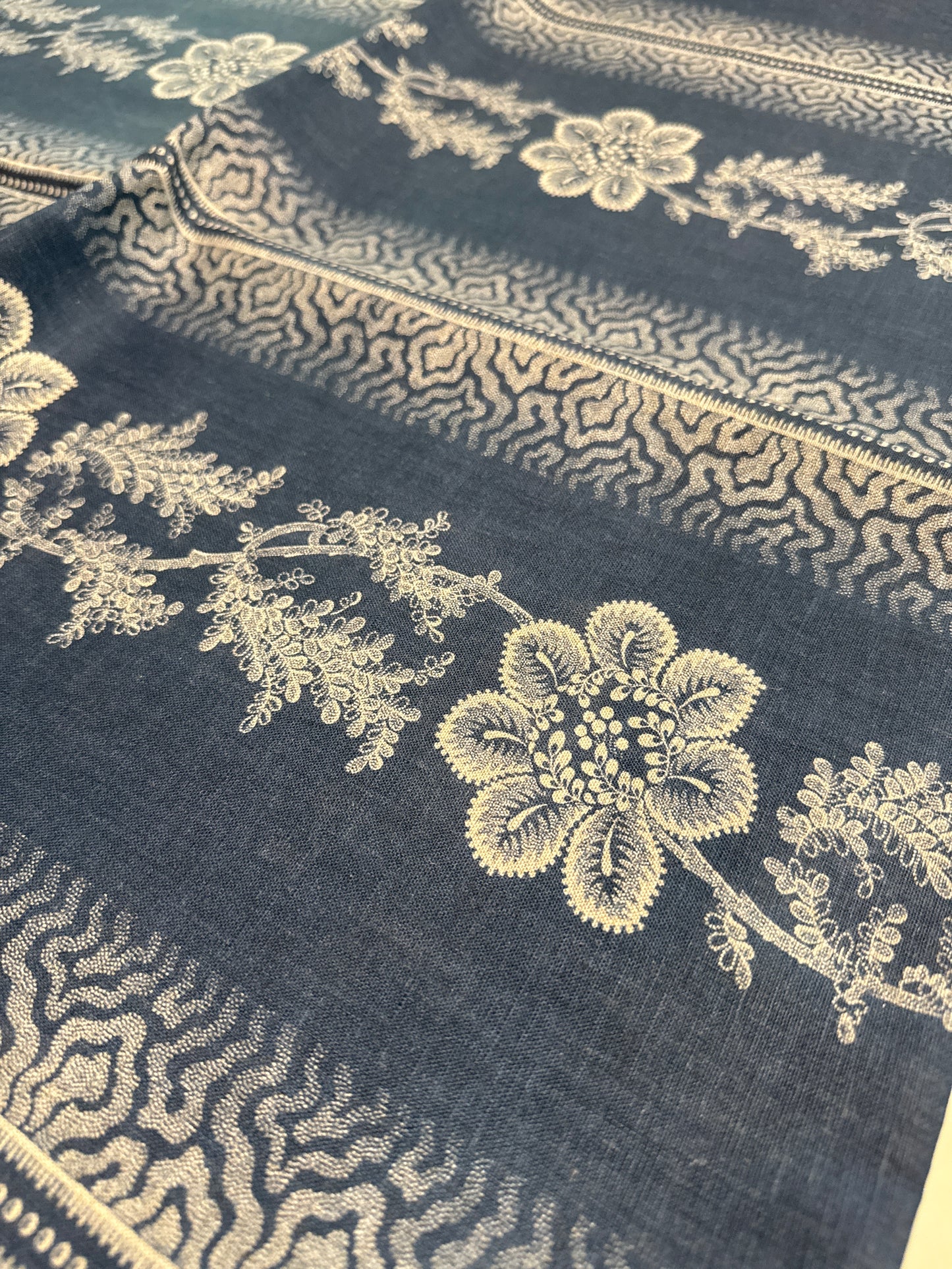 Lisa Fine, Daphne, By the yard