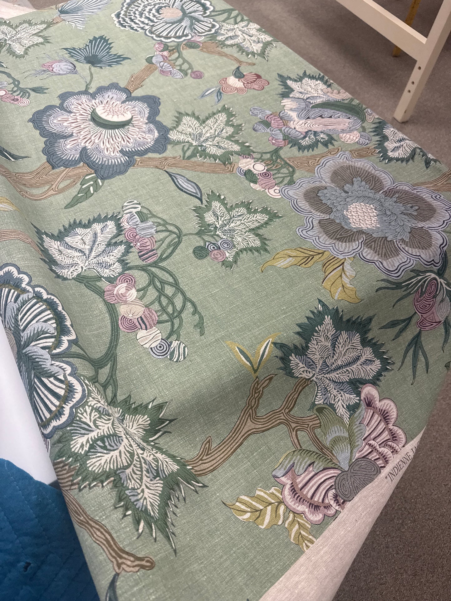 Thibaut, Indienne Jacobean, 1.25 yards
