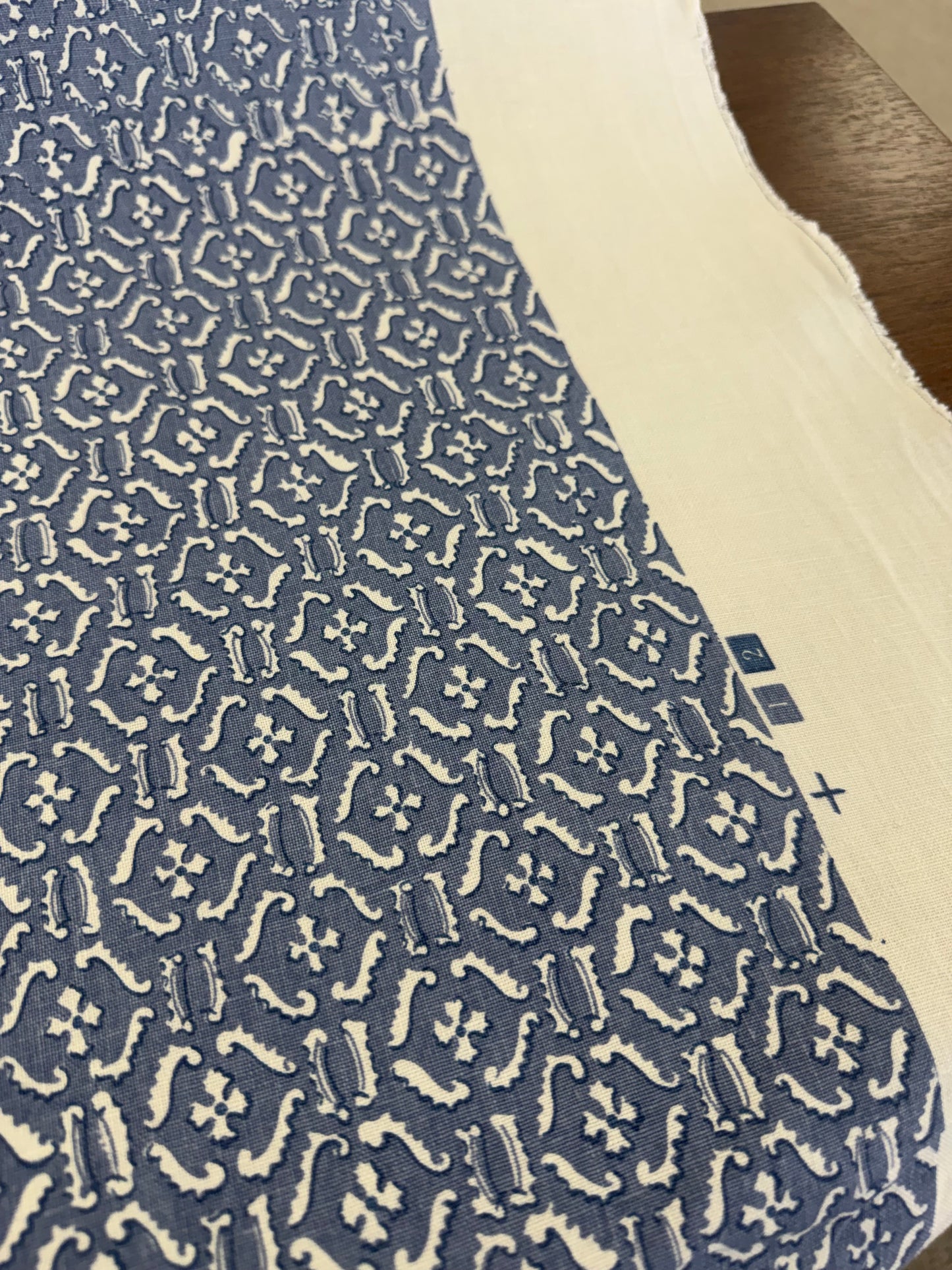 Raoul Textiles Ornamental Printed Linen Fabric- Remy / Delft Blue, 2-1/8