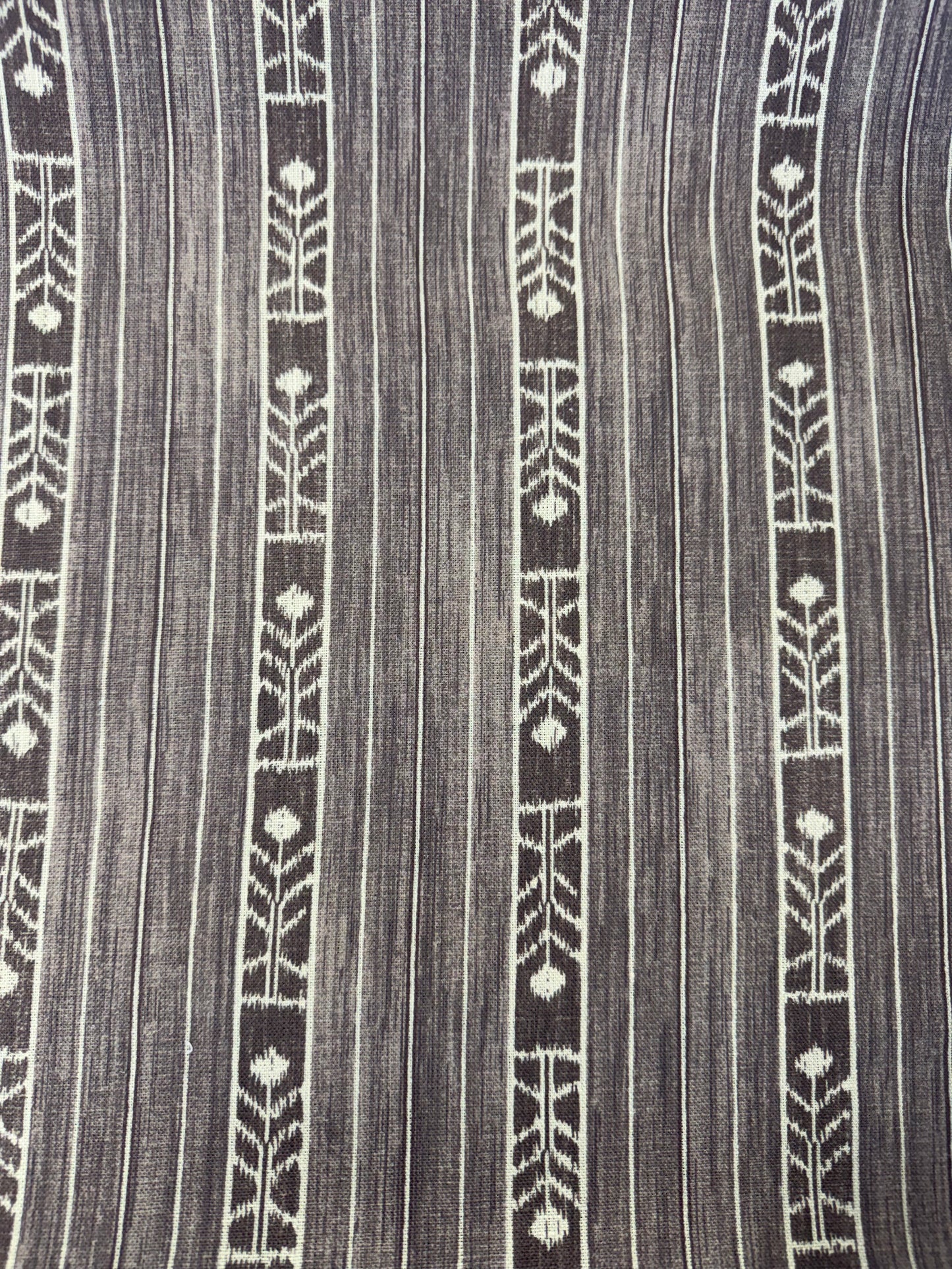 Schuyler Samperton, bengal stripe, brown, 3.5 yards