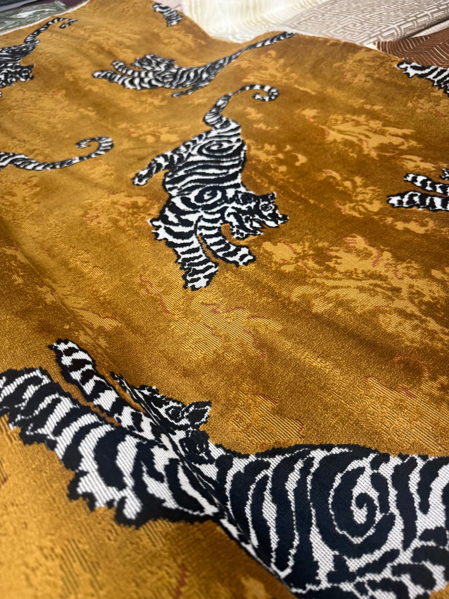 Lee Jofa, Bongol Velvet, 1 Yard All