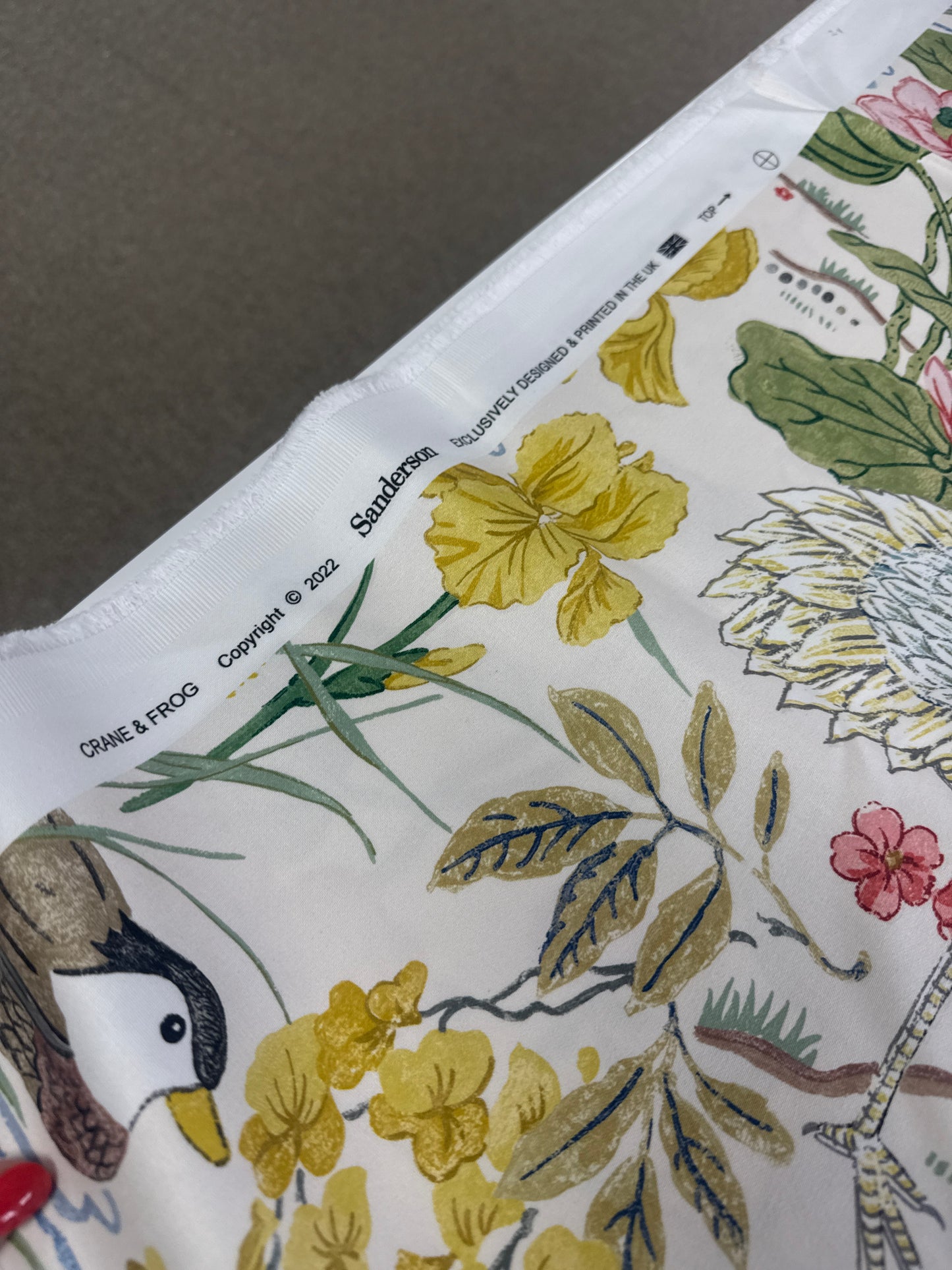 Sanderson, Crane & Frog, 2.3 yards