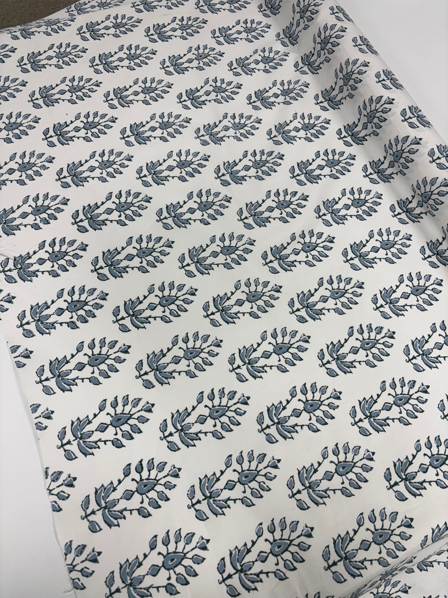 Blue floral, 2.5 yards