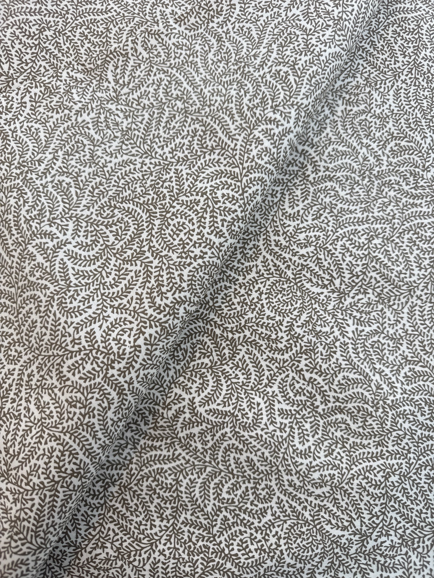 Soane Britain, coral, 2.1 yards