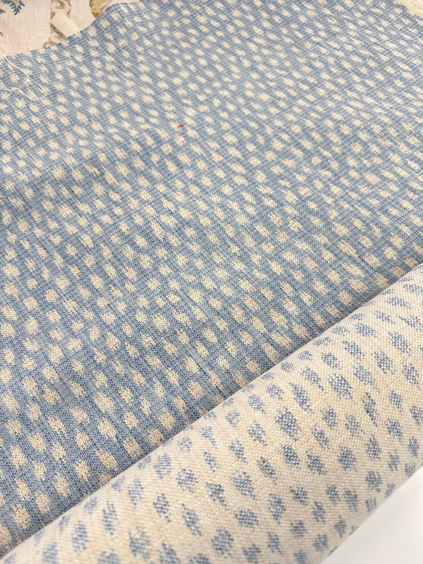 Lee Jofa Kemble Sky, reversible,  1.8 yards