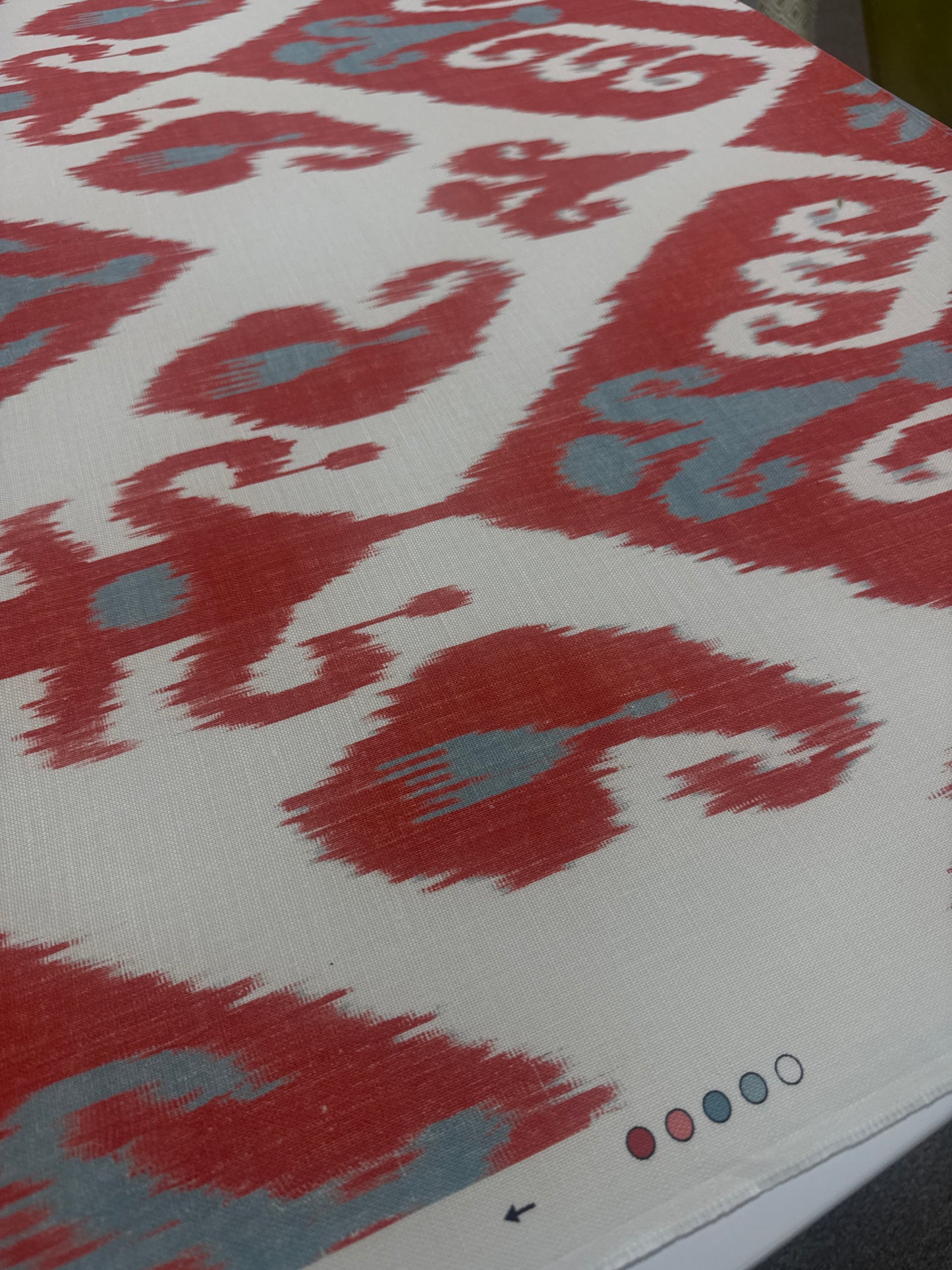 Thibaut, indies ikat, 1.5 yards