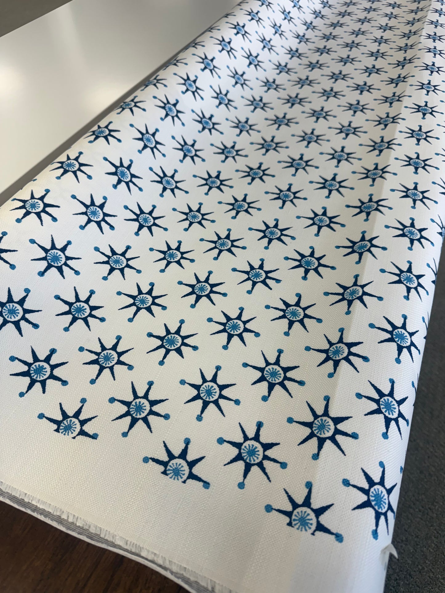 Virginia Kraft Textiles Star Linen Cotton Print Fabric- Priz/ Indigo  2.8 Yards