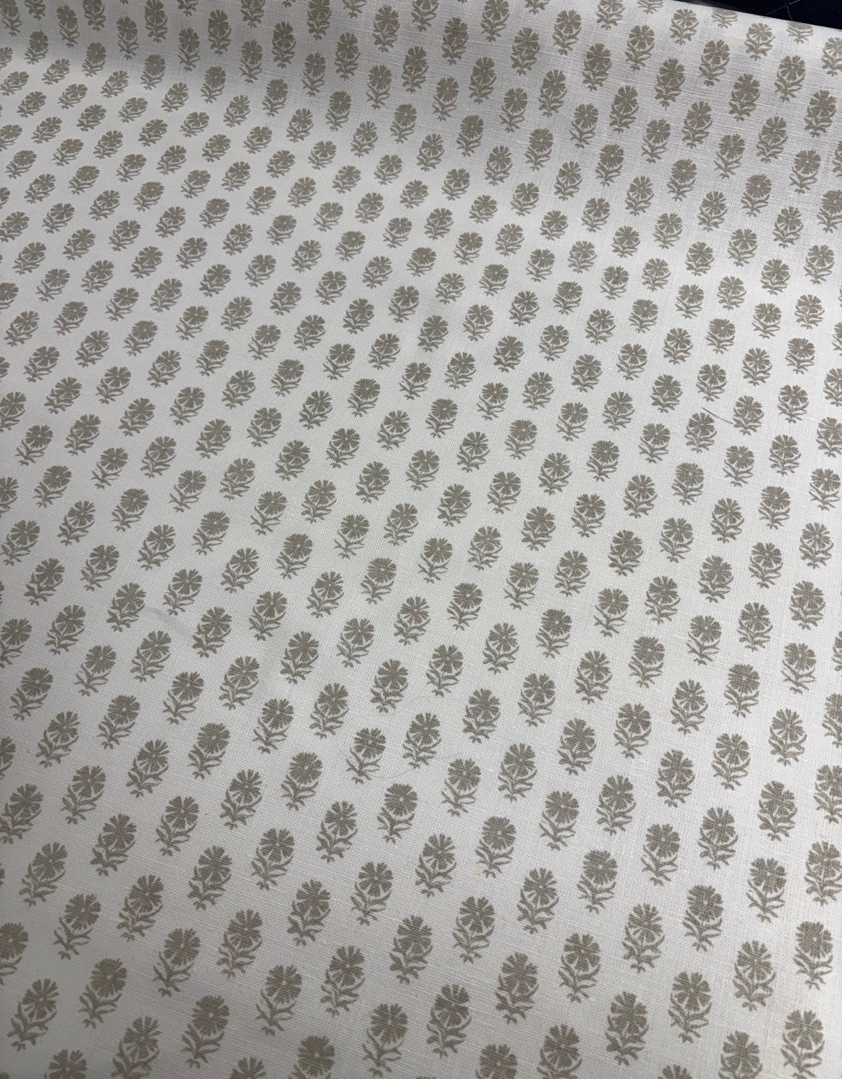 Marika Meyer, Beatrix, by the yard