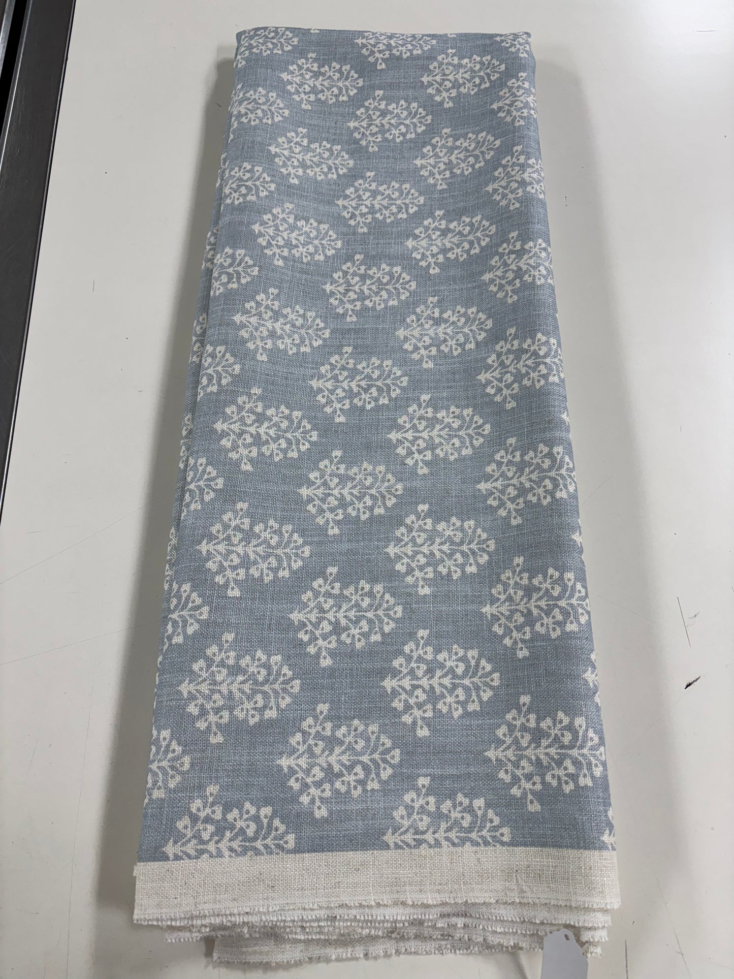 Andrew Martin, sprig, 2.5 yards